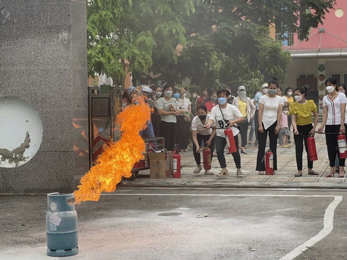 z3550909692180 c3cc8c024d64189d645f343848f022f9