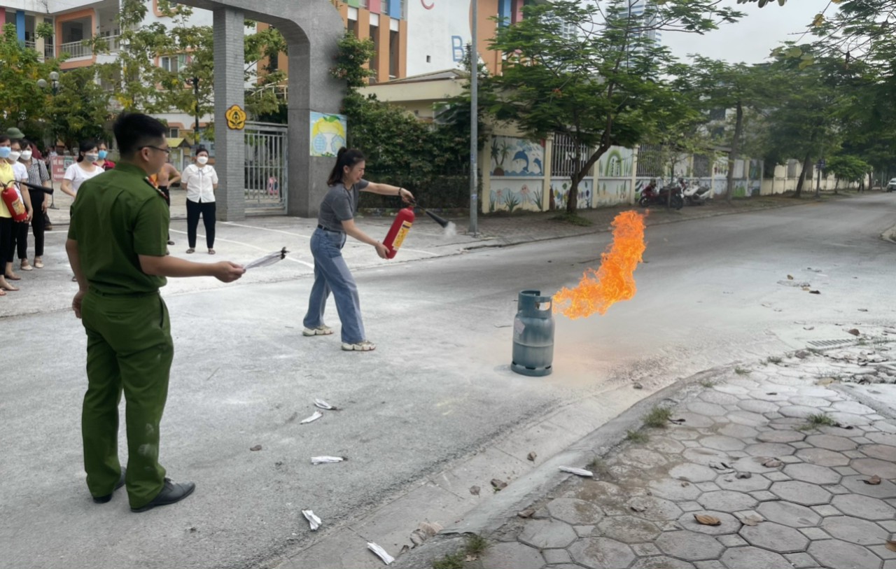 z3550910889722 101d314cbd0d392340bb7de6ffe77ab1